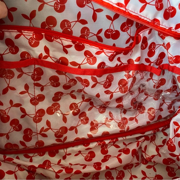 Small duffel bag - Picture 16 of 16